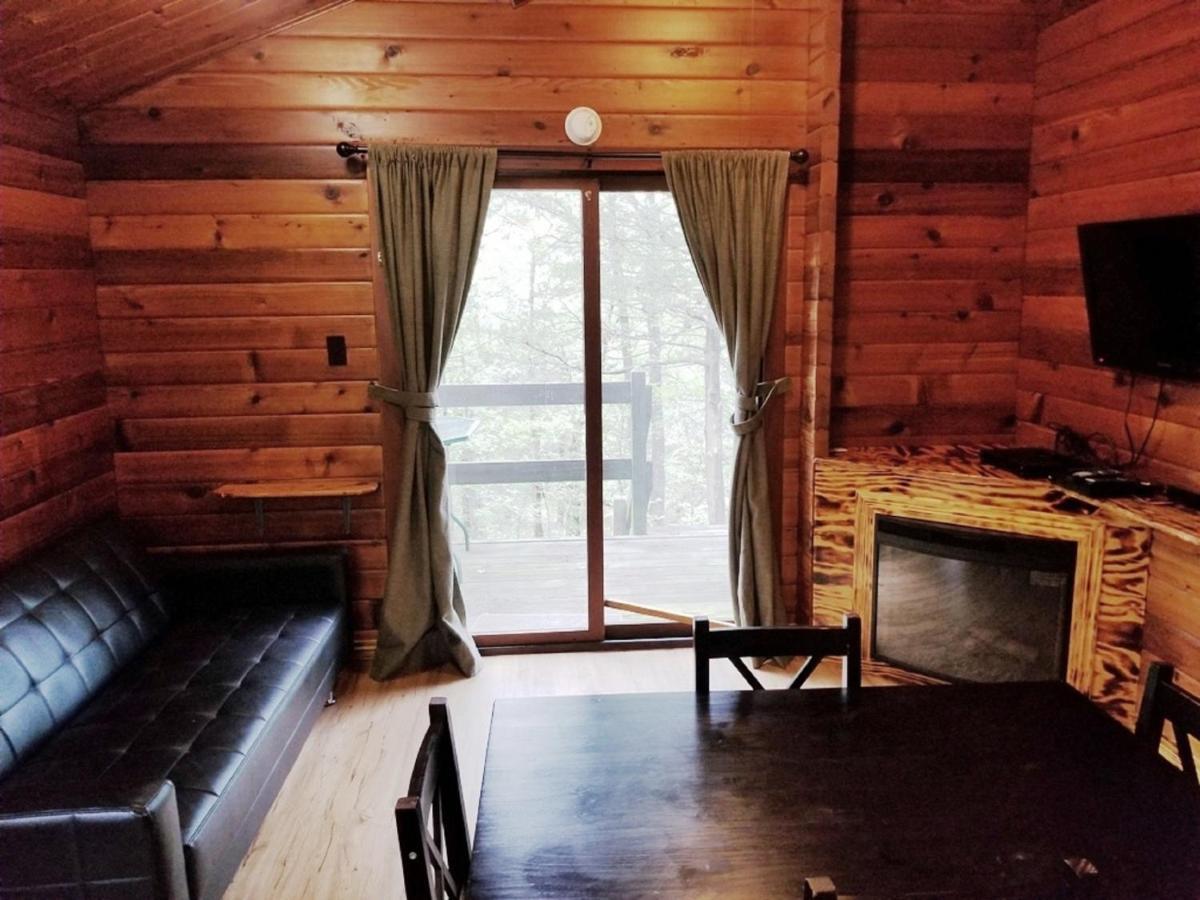 Willow Spring Lake Texoma Camping Resort Cabin 8 מראה חיצוני תמונה