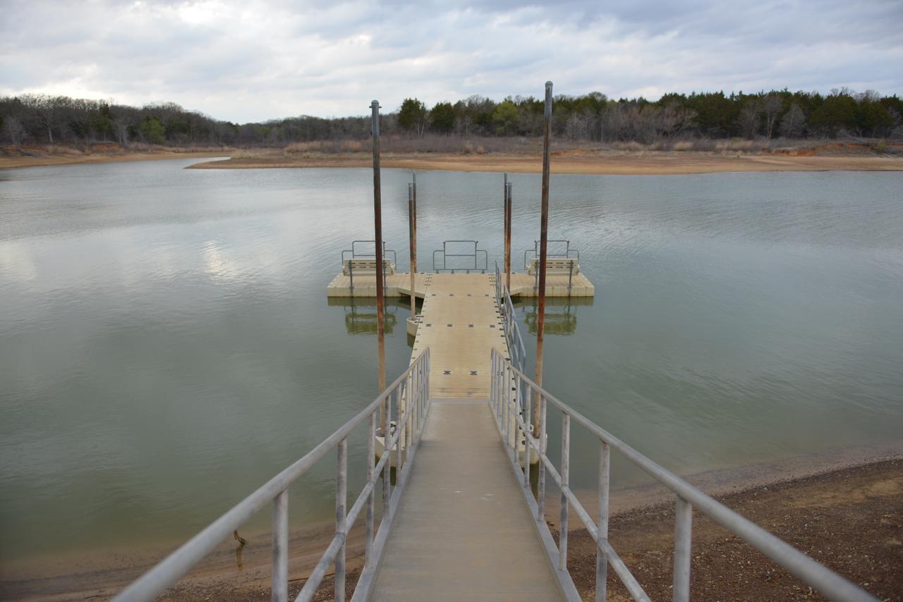 Willow Spring Lake Texoma Camping Resort Cabin 8 מראה חיצוני תמונה