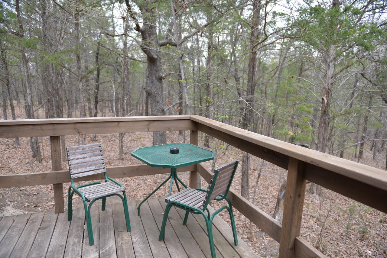 Willow Spring Lake Texoma Camping Resort Cabin 8 מראה חיצוני תמונה